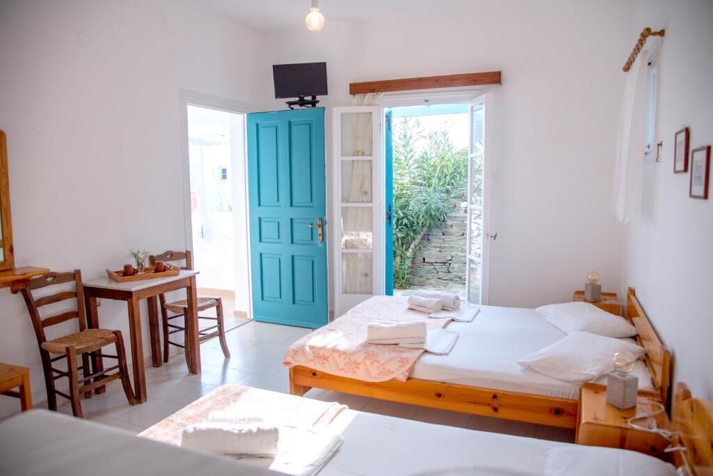 Photo of Bedroom in Kini