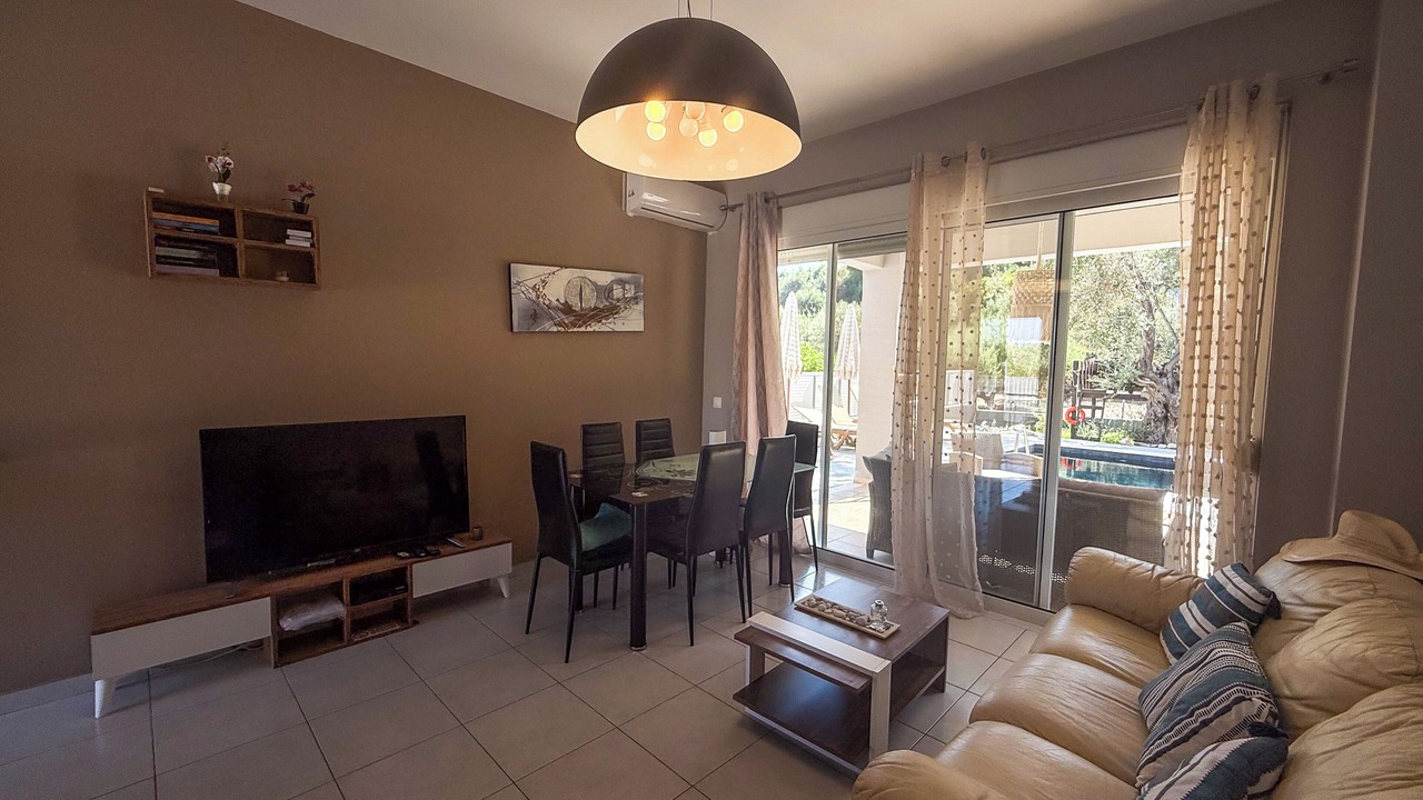 Photo of Livingroom in Afandou