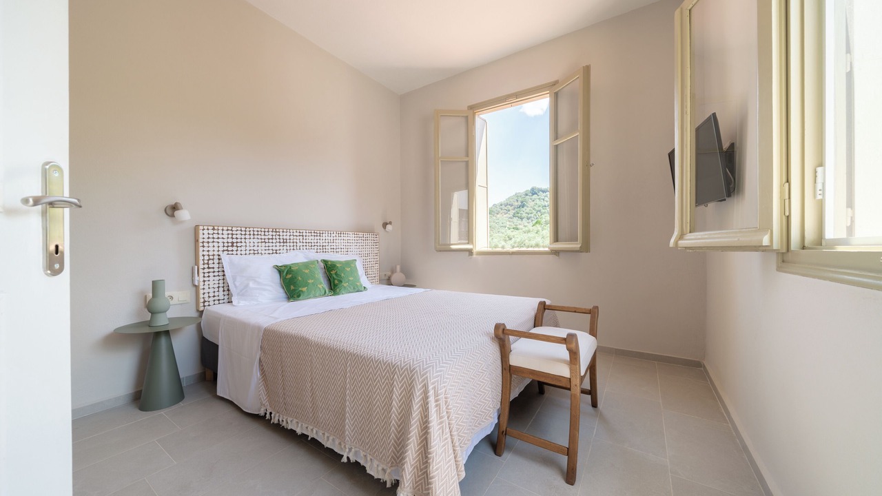 Photo of Bedroom in Kalamos