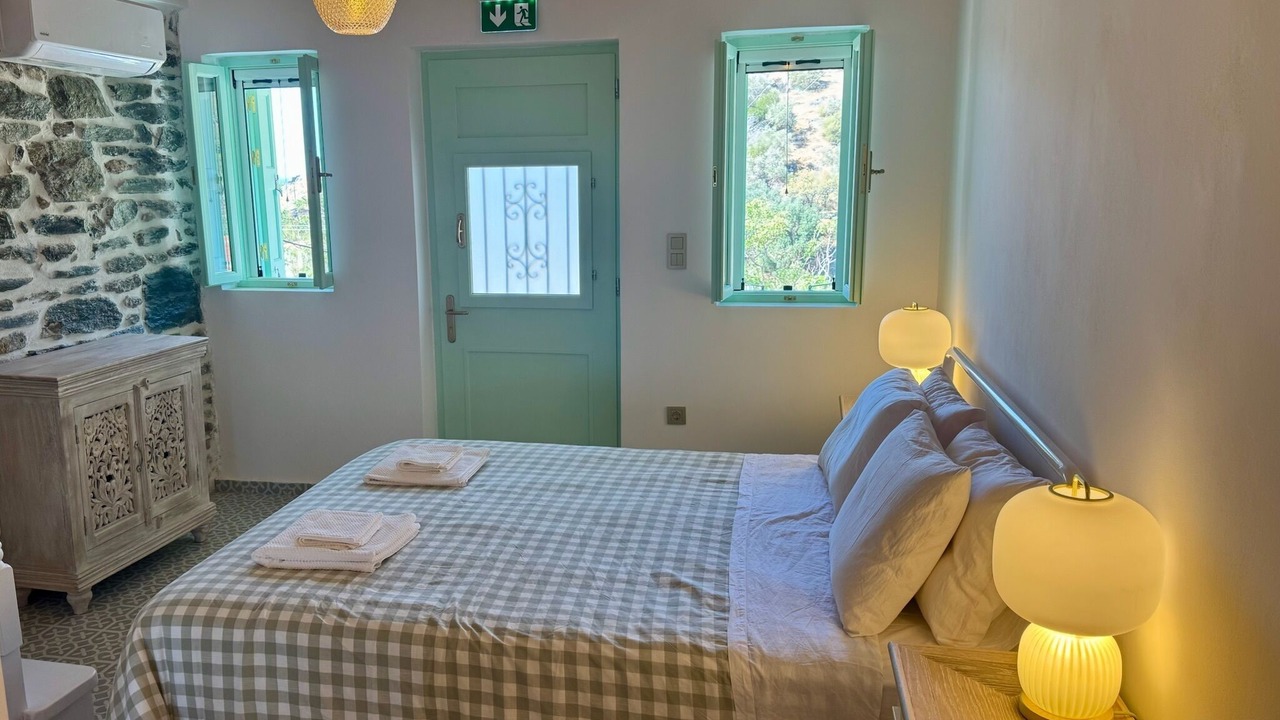 Photo of Bedroom in Plomari