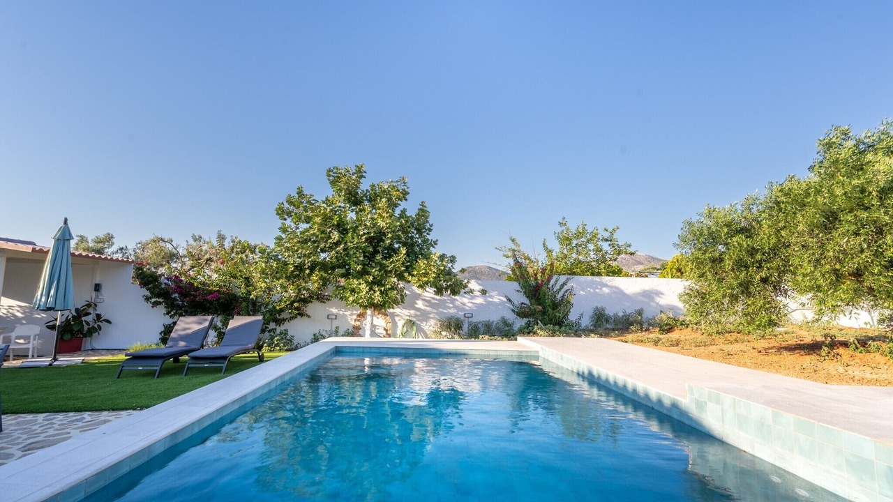Photo of Outdoor in Saronikos
