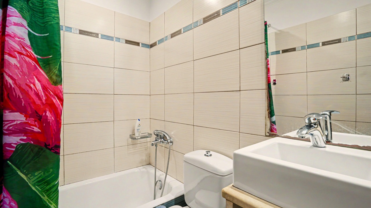 Photo of Bathroom in Frinion