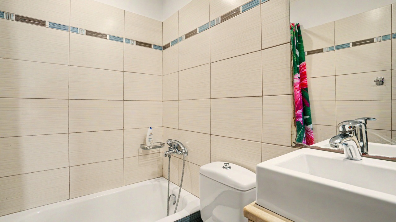 Photo of Bathroom in Frinion