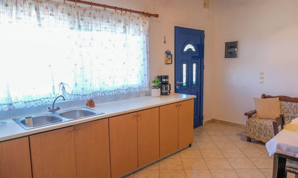 Photo of Kitchen in Ormos Koumeikon