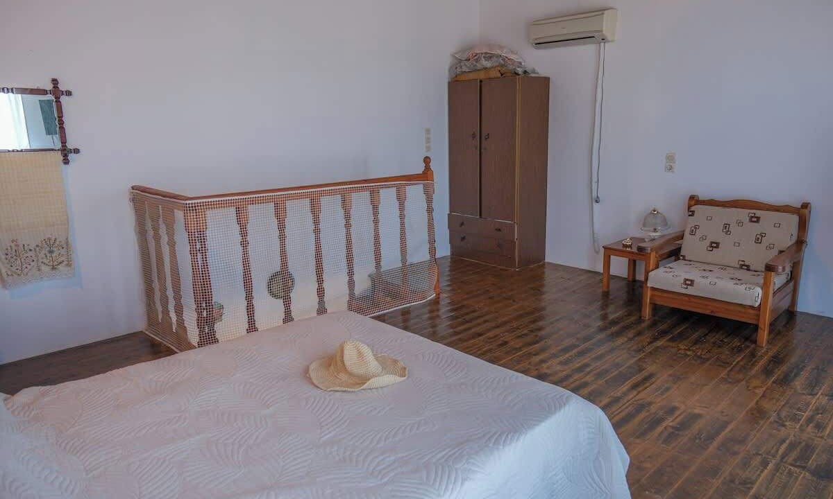 Photo of Bedroom in Ormos Koumeikon