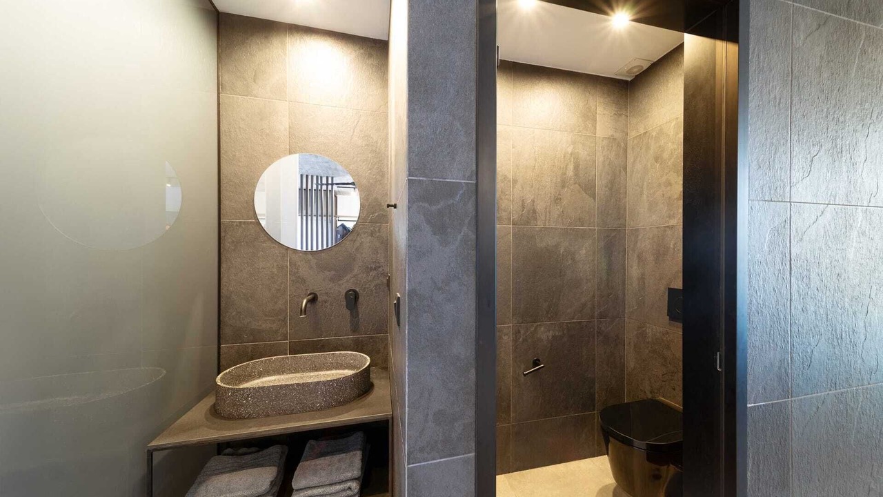 Photo of Bathroom in Petaloudes