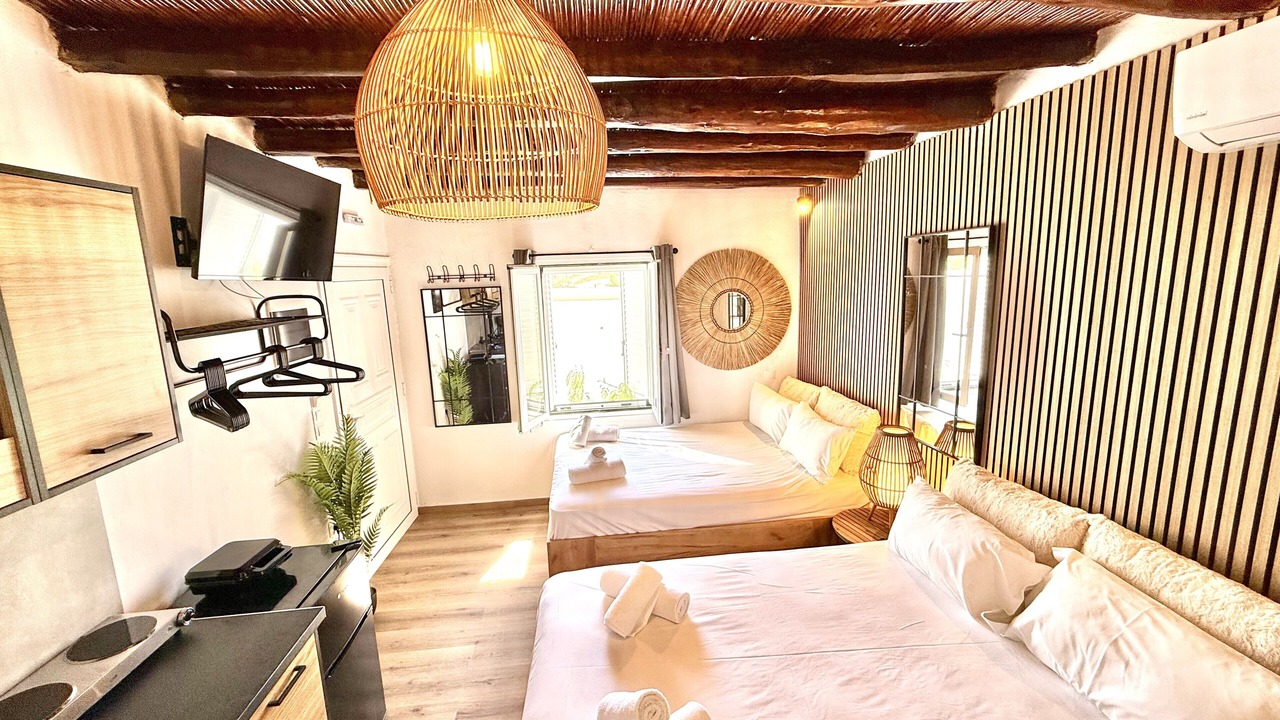 Photo of Bedroom in Naousa