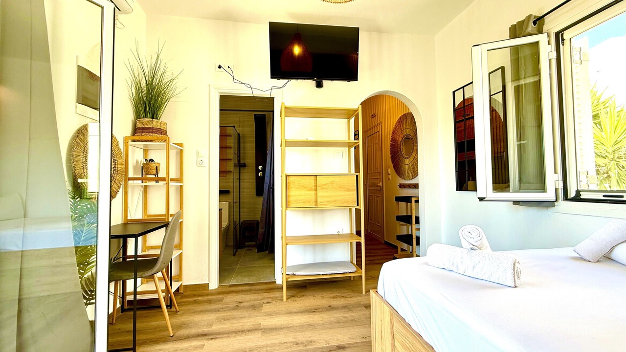 Photo of Bedroom in Naousa