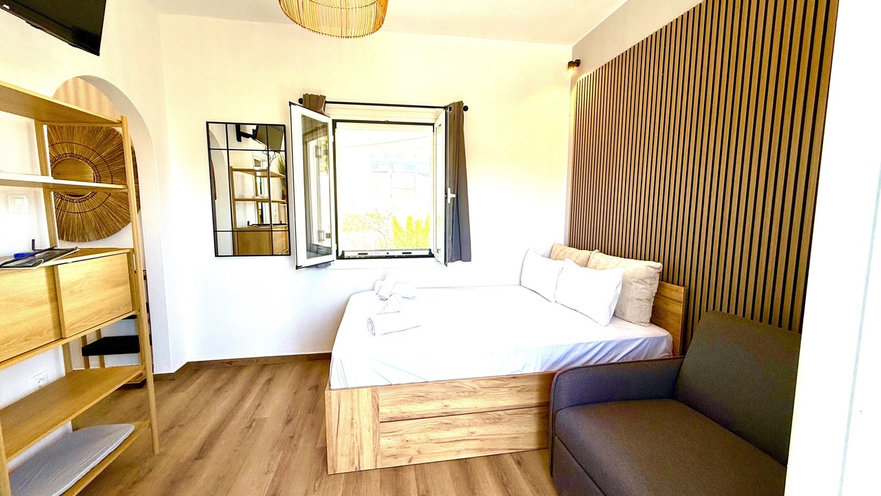 Photo of Bedroom in Naousa