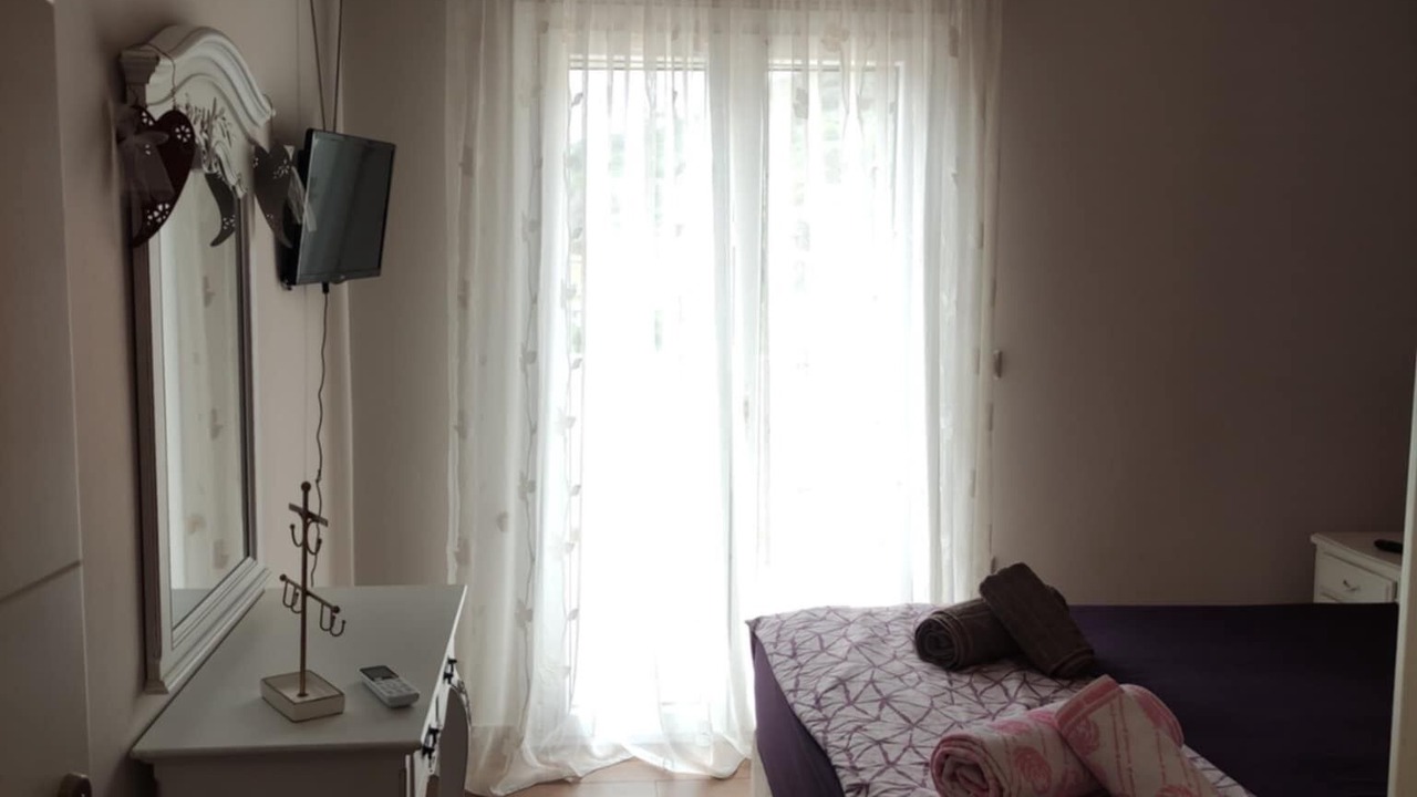 Photo of Bedroom in Aperathos