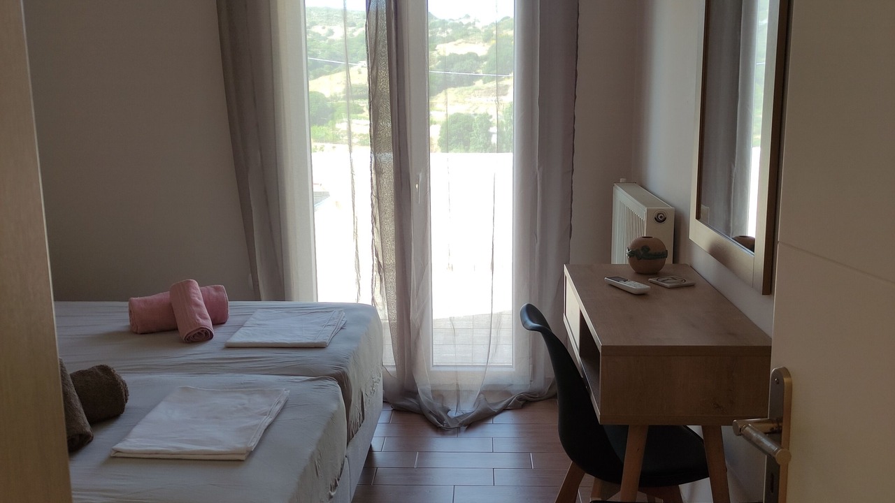 Photo of Bedroom in Aperathos