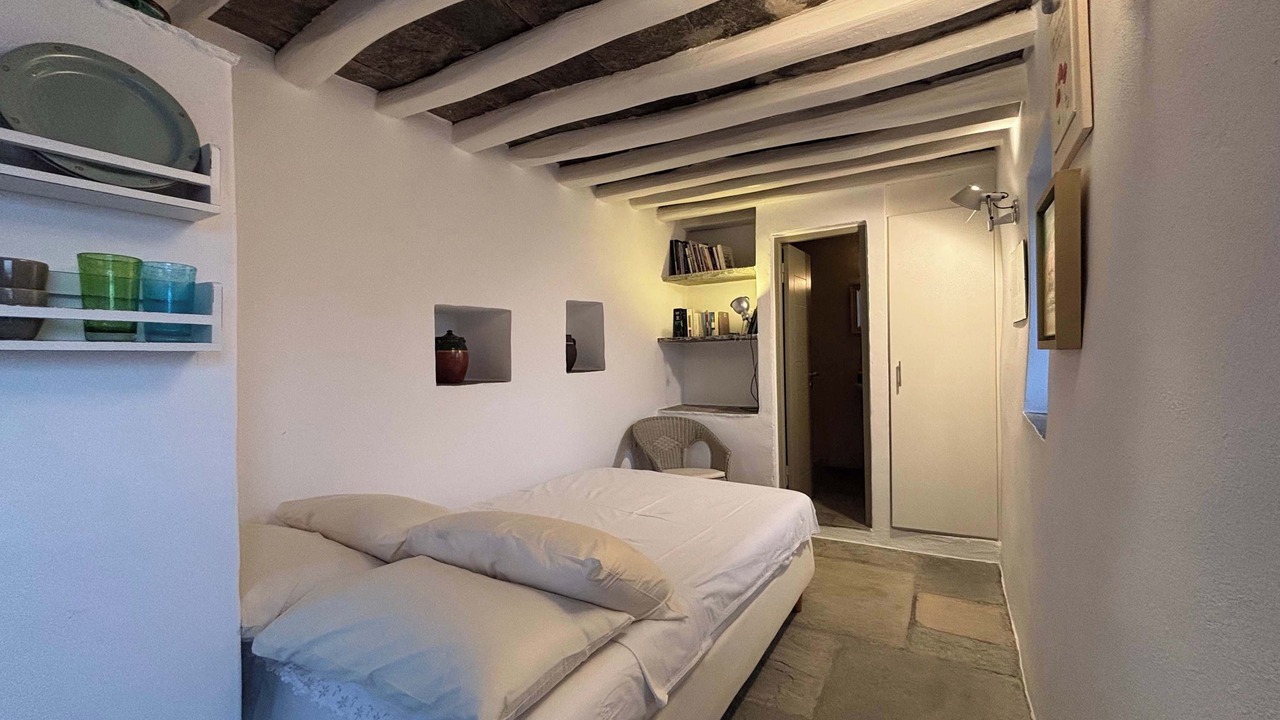 Photo of Bedroom in Apollonia