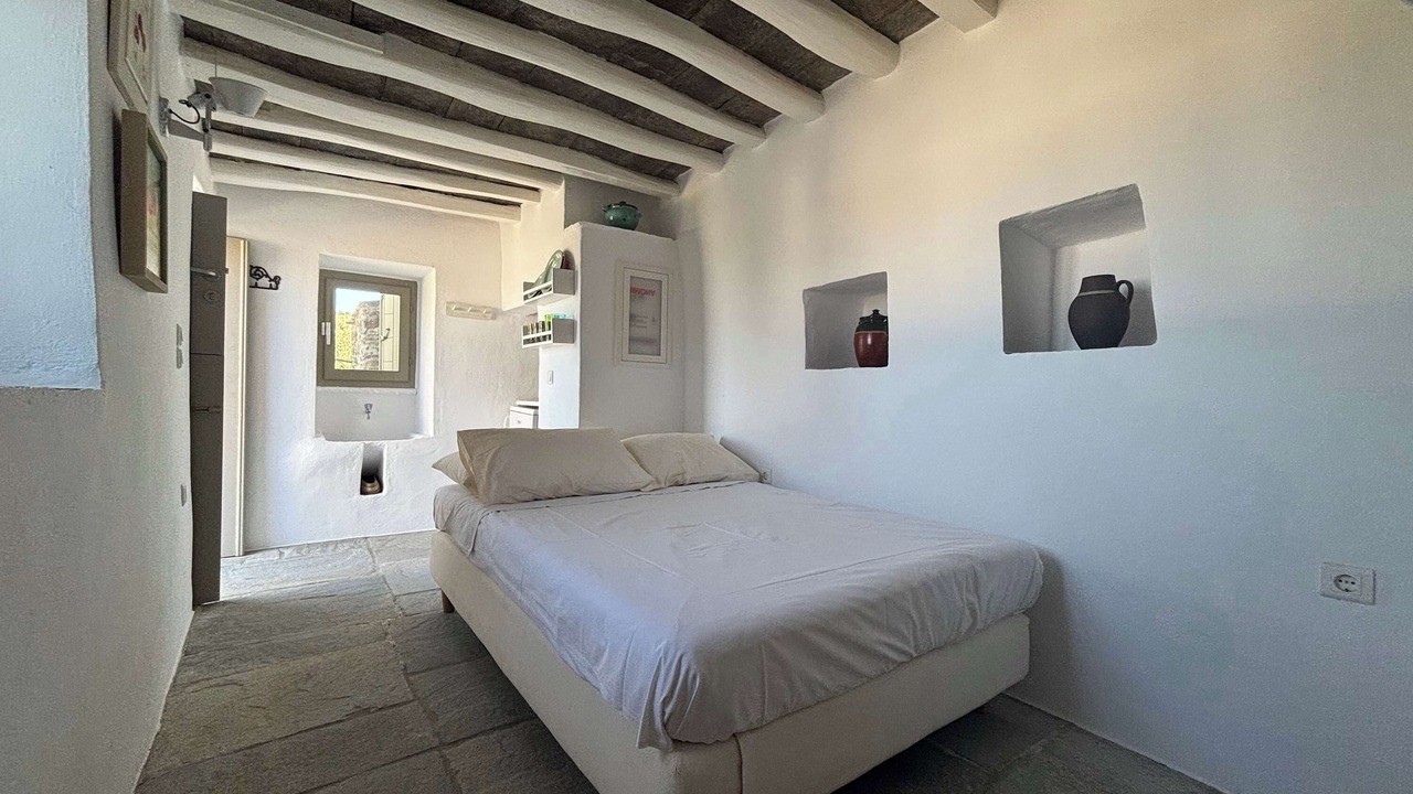Photo of Bedroom in Apollonia