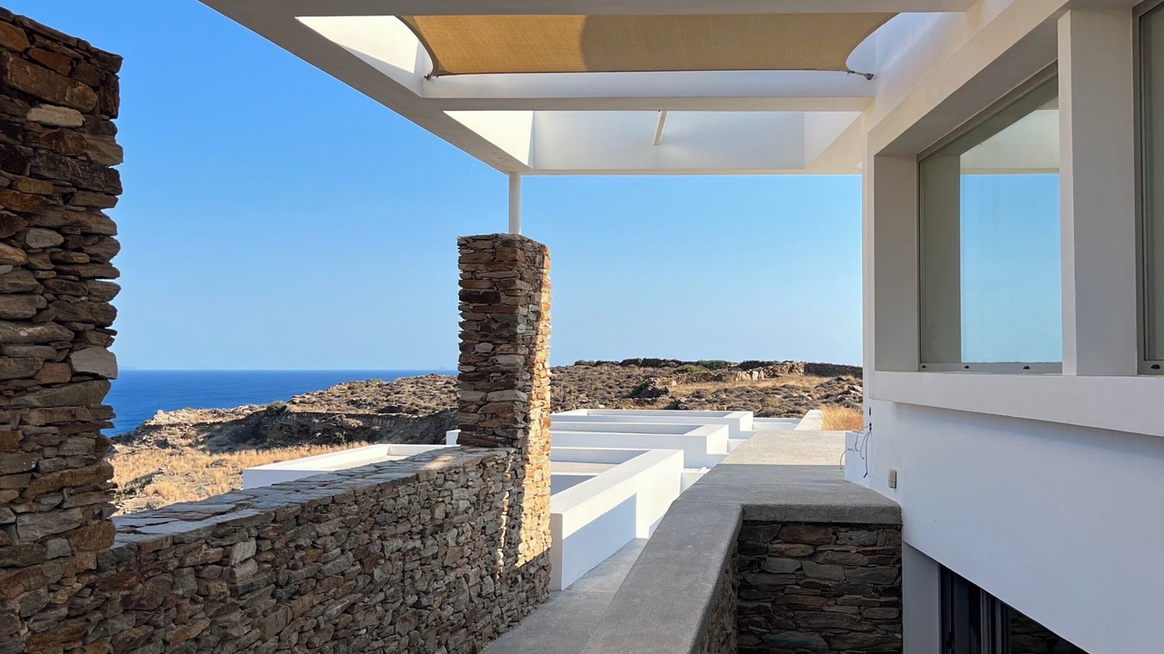 Photo of Patio Balcony in Ios