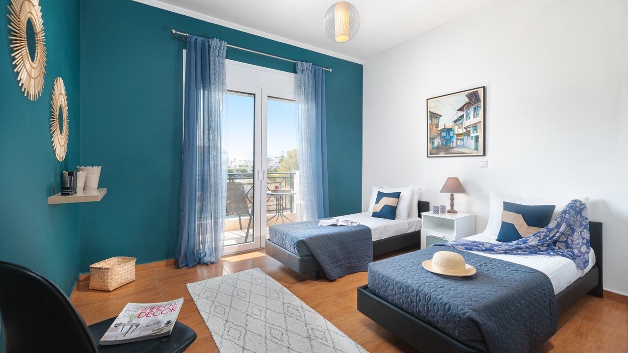 Photo of Bedroom in Petaloudes
