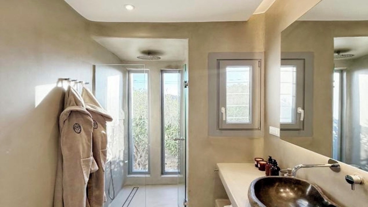 Photo of Bathroom in Agios Ioannis
