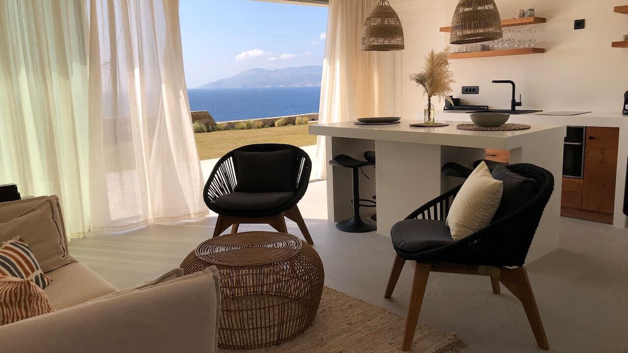 Photo of Livingroom in Ios Town