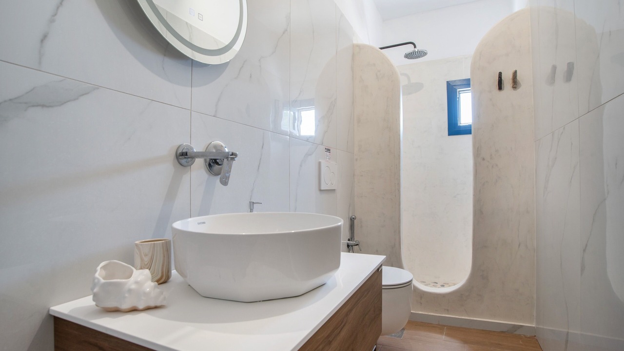 Photo of Bathroom in Naxos