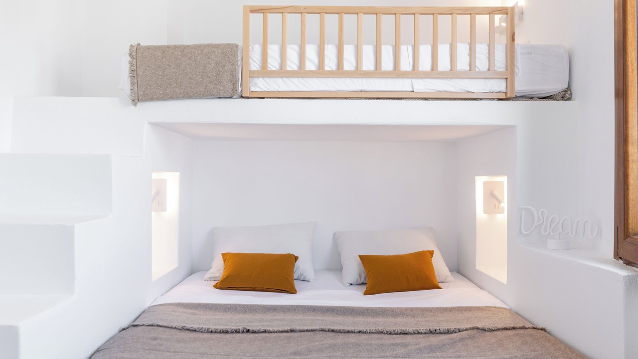 Photo of Bedroom in Vivlos