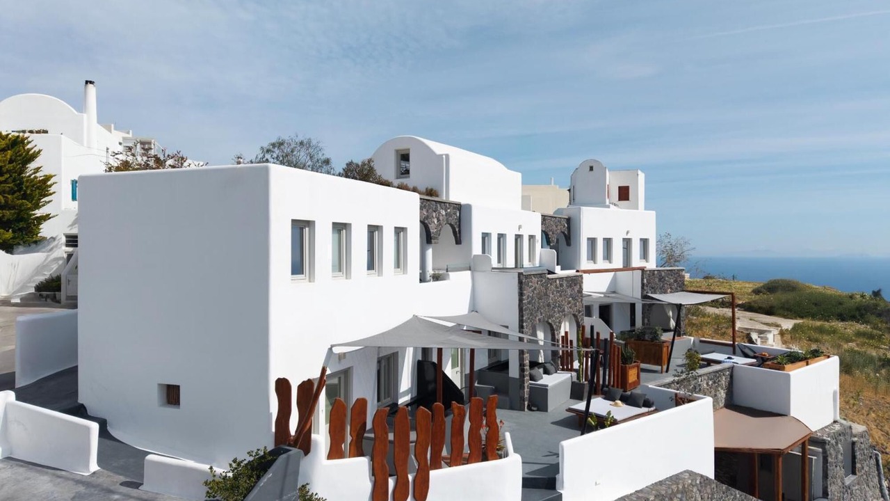 Photo of Outdoor in Fira