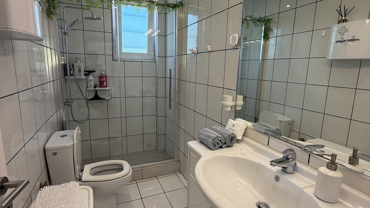 Photo of Bathroom in Lavreotiki
