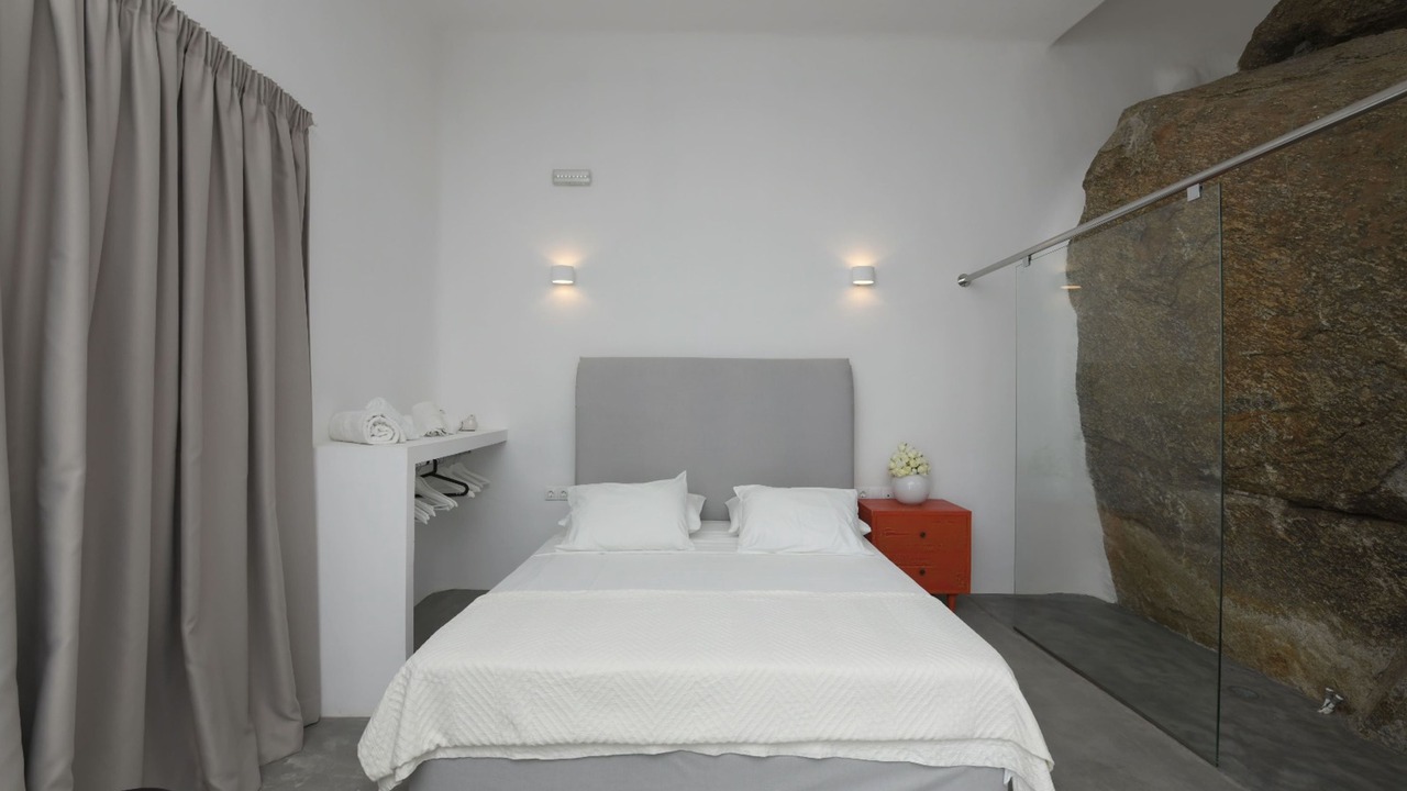 Photo of Bedroom in Plintri