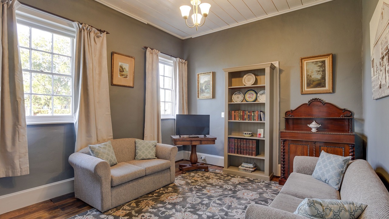 Photo of Livingroom in Bothwell