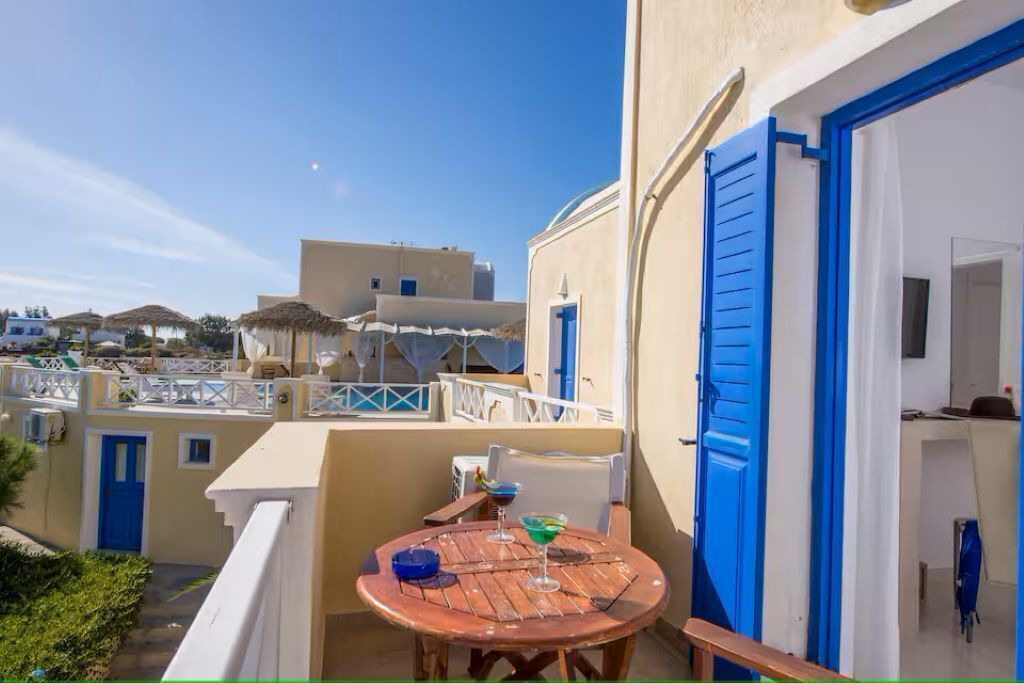 Photo of Outdoor in Perivolos