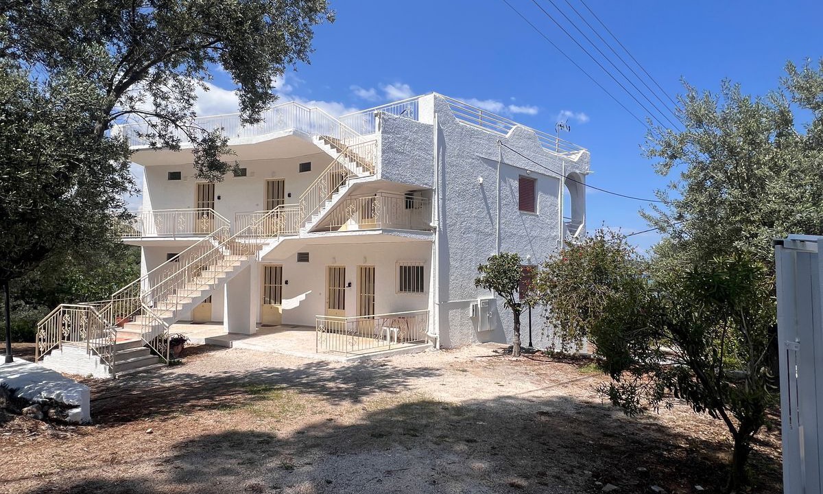 Photo of Outdoor in Melissopetra