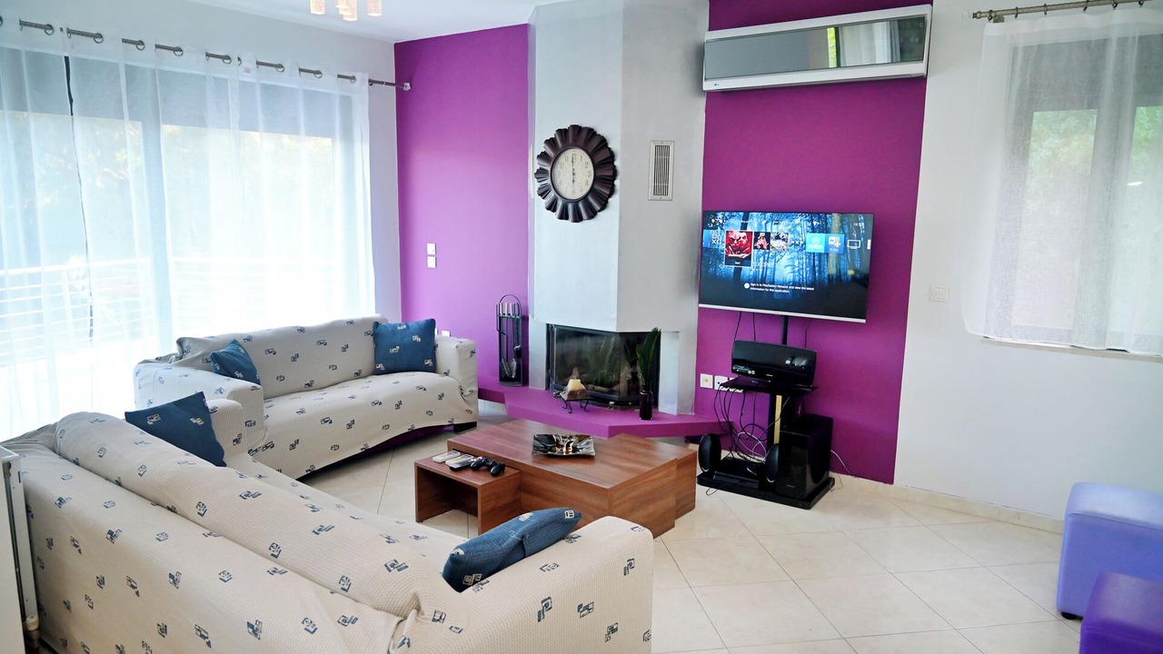 Photo of Livingroom in Petaloudes