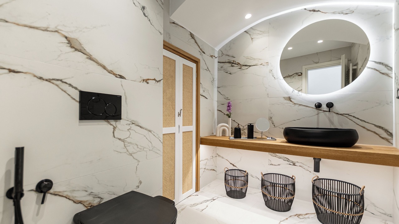 Photo of Bathroom in Engarai