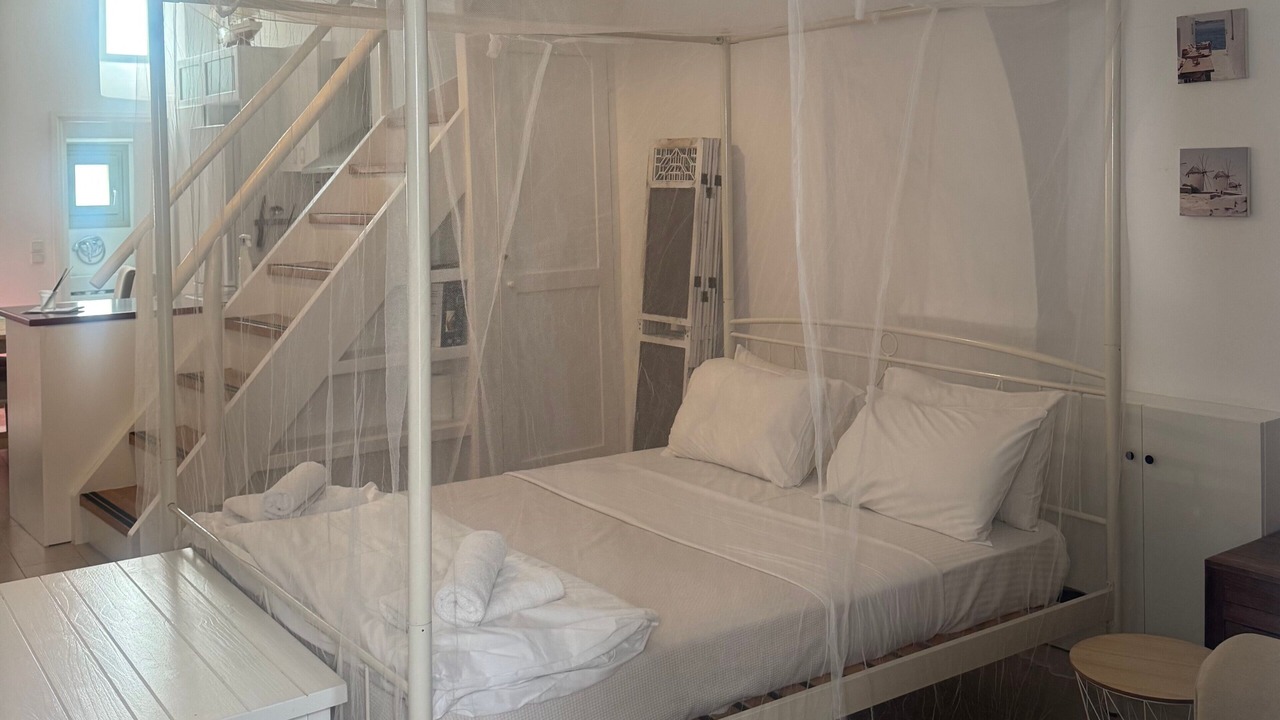 Photo of Bedroom in Mykonos Town