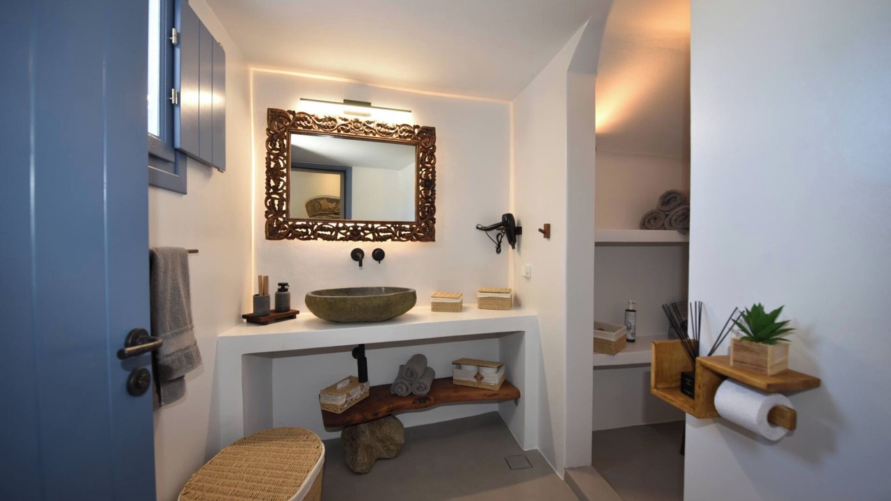 Photo of Bathroom in Tinos