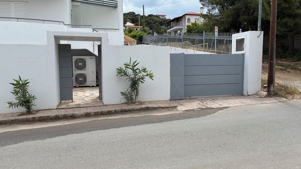 Photo of Outdoor in Saronikos