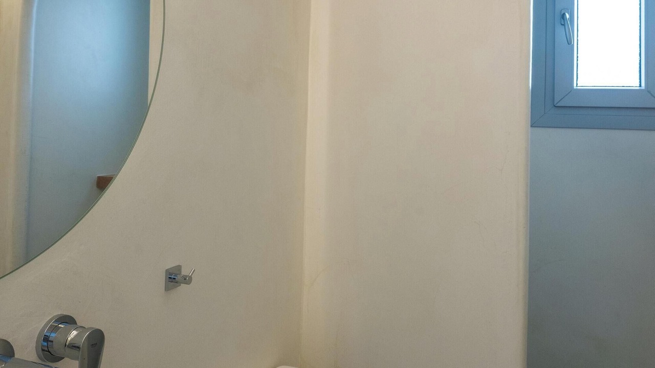 Photo of Bathroom in Elia