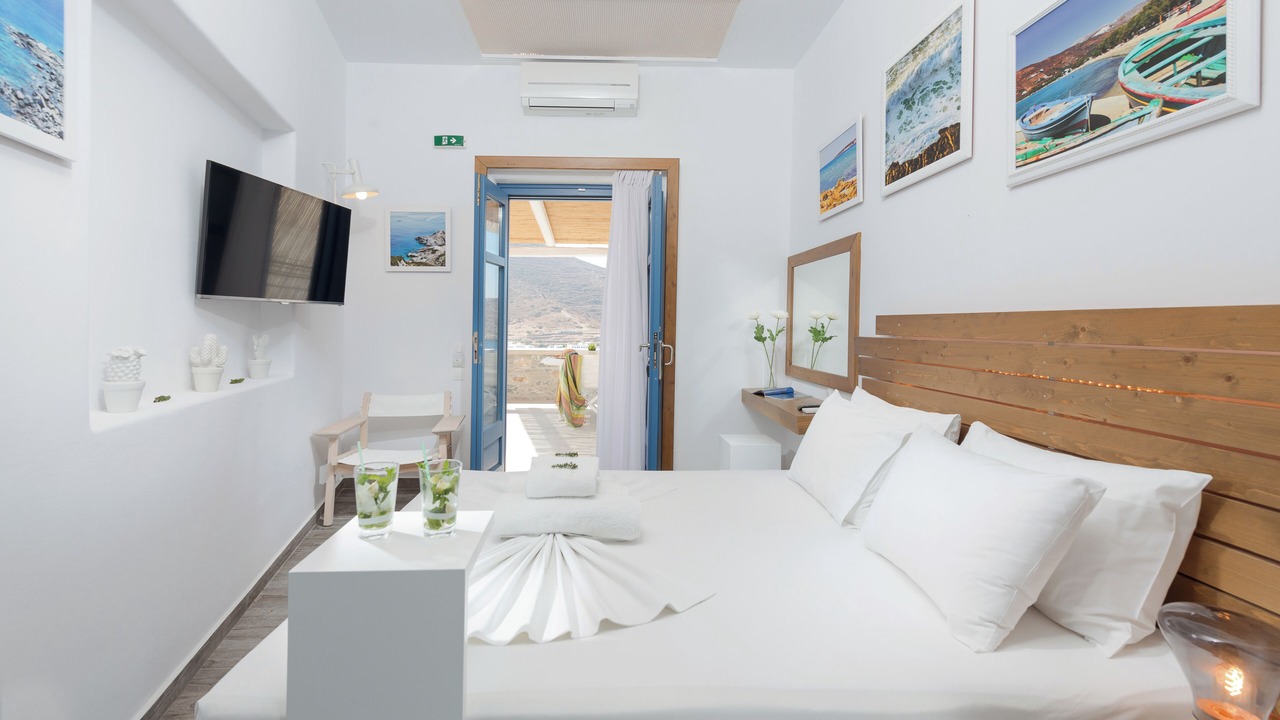 Photo of Bedroom in Katapola