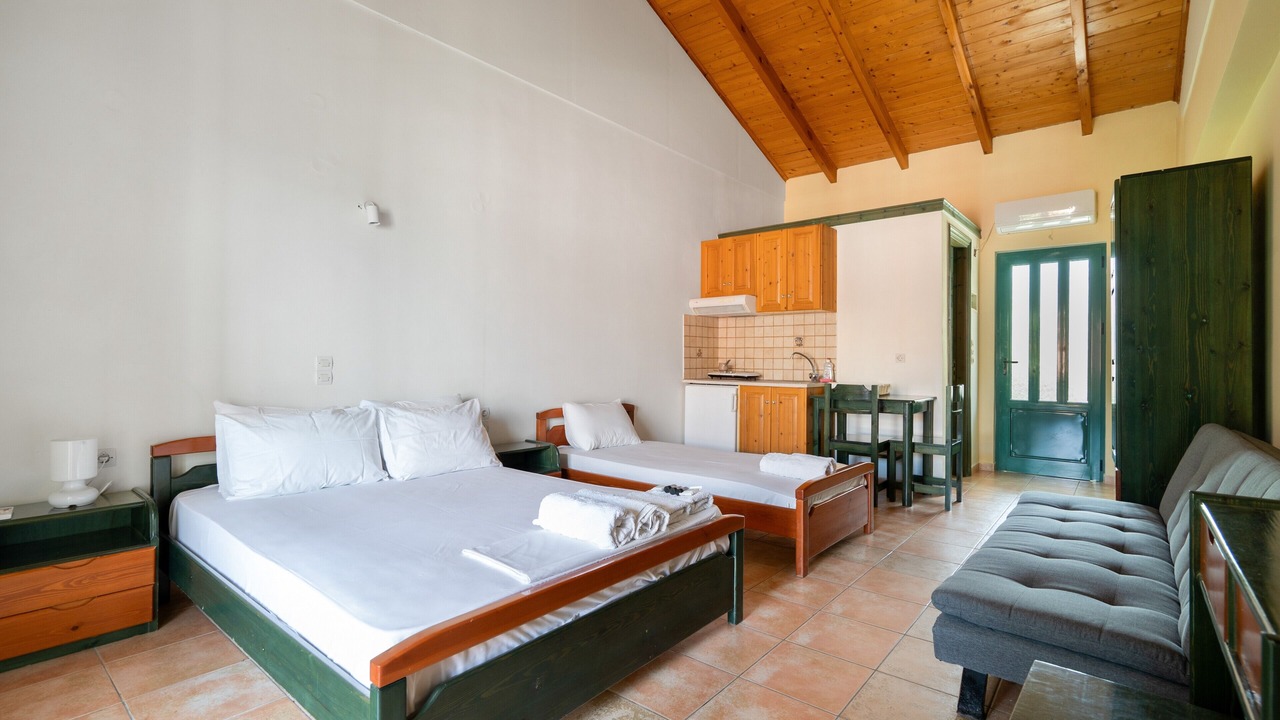 Photo of Bedroom in Kalamitsi
