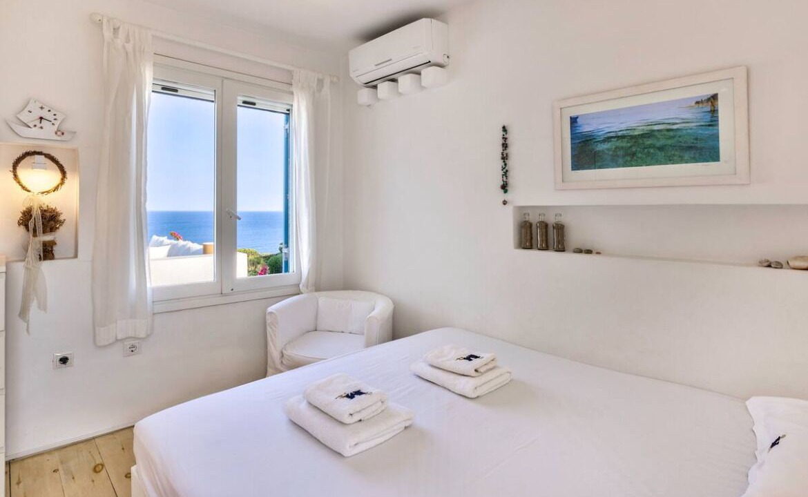 Photo of Bedroom in Antiparos