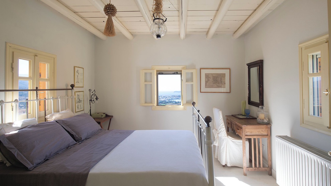 Photo of Bedroom in Ydrousa