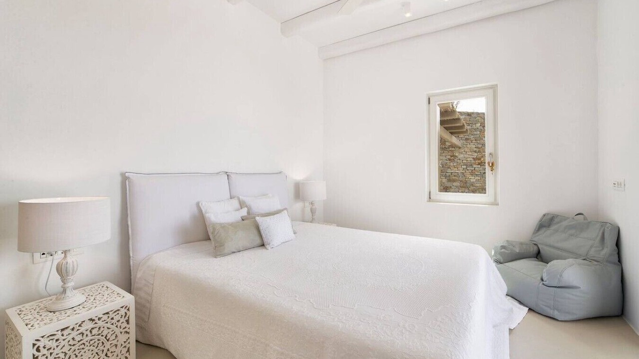 Photo of Bedroom in Nea Cryssi Akti