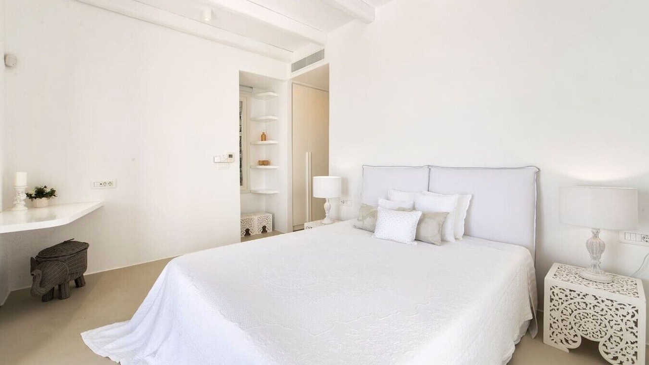 Photo of Bedroom in Nea Cryssi Akti