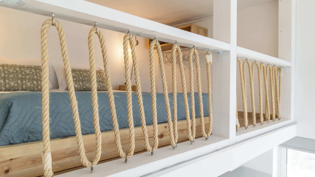 Photo of Bedroom in Adamas