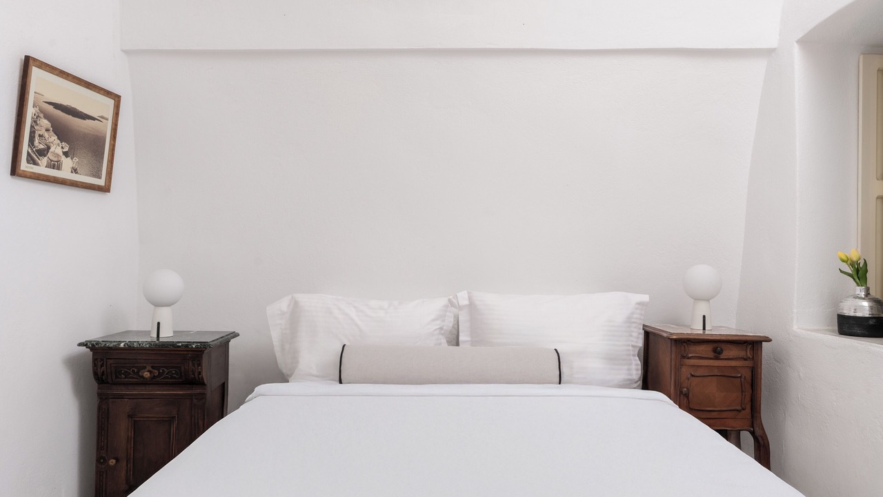Photo of Bedroom in Imerovigli