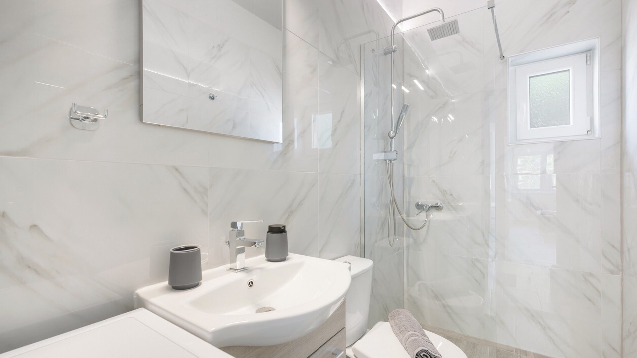 Photo of Bathroom in Salakos