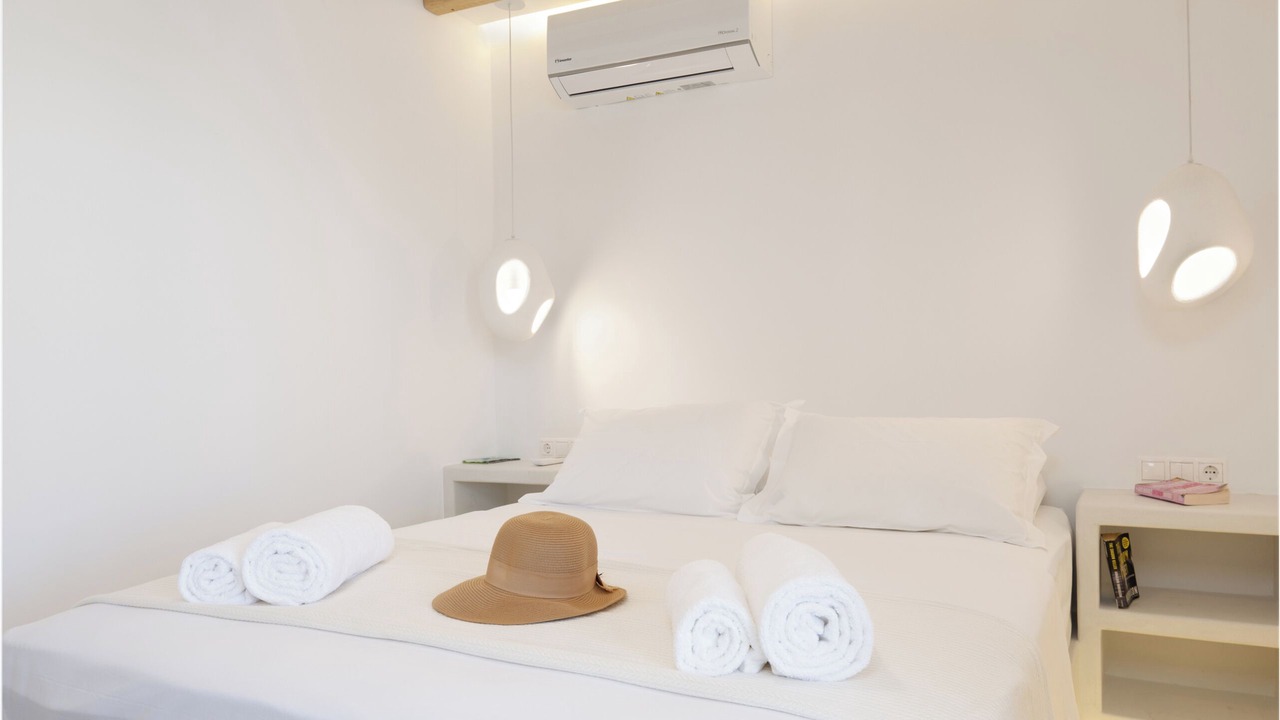 Photo of Bedroom in Herronisos