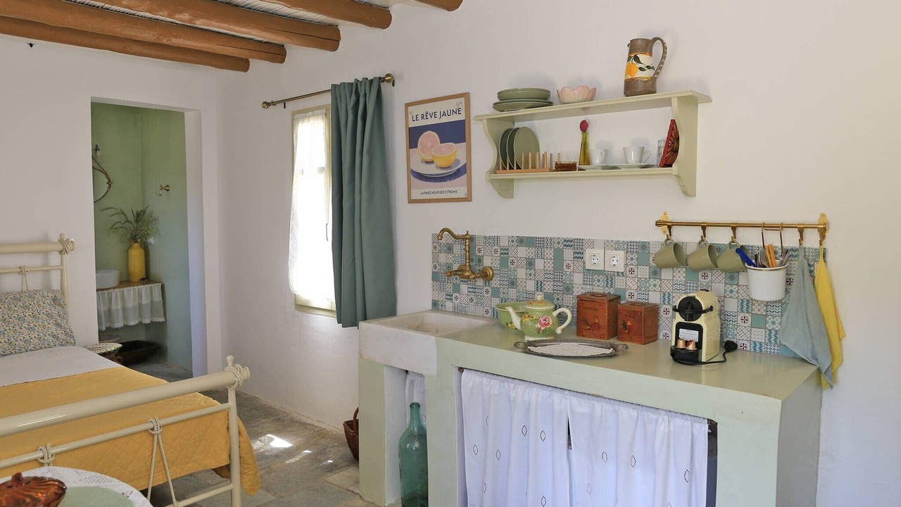 Photo of Bedroom in Andros Town