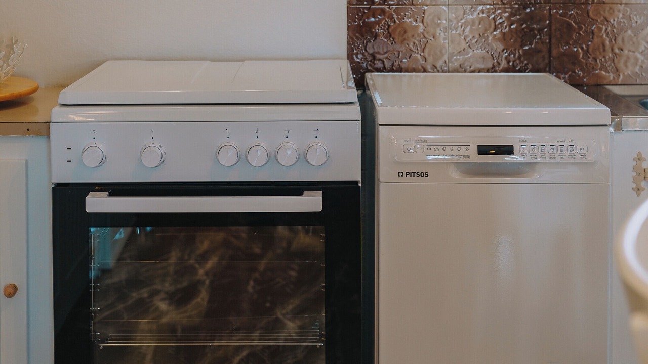 Photo of Kitchen in Ormos Agiou Ioannou