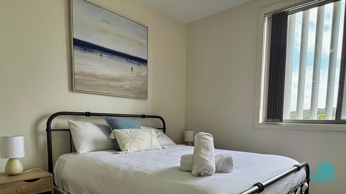 Photo of Bedroom in Caves Beach
