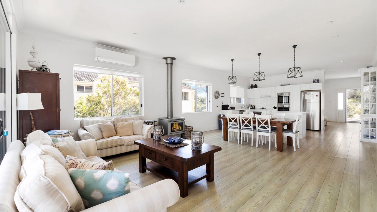 Photo of Livingroom in Vincentia