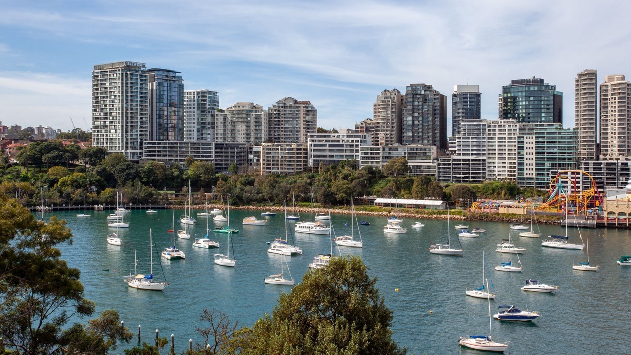Photo of Others in McMahons Point